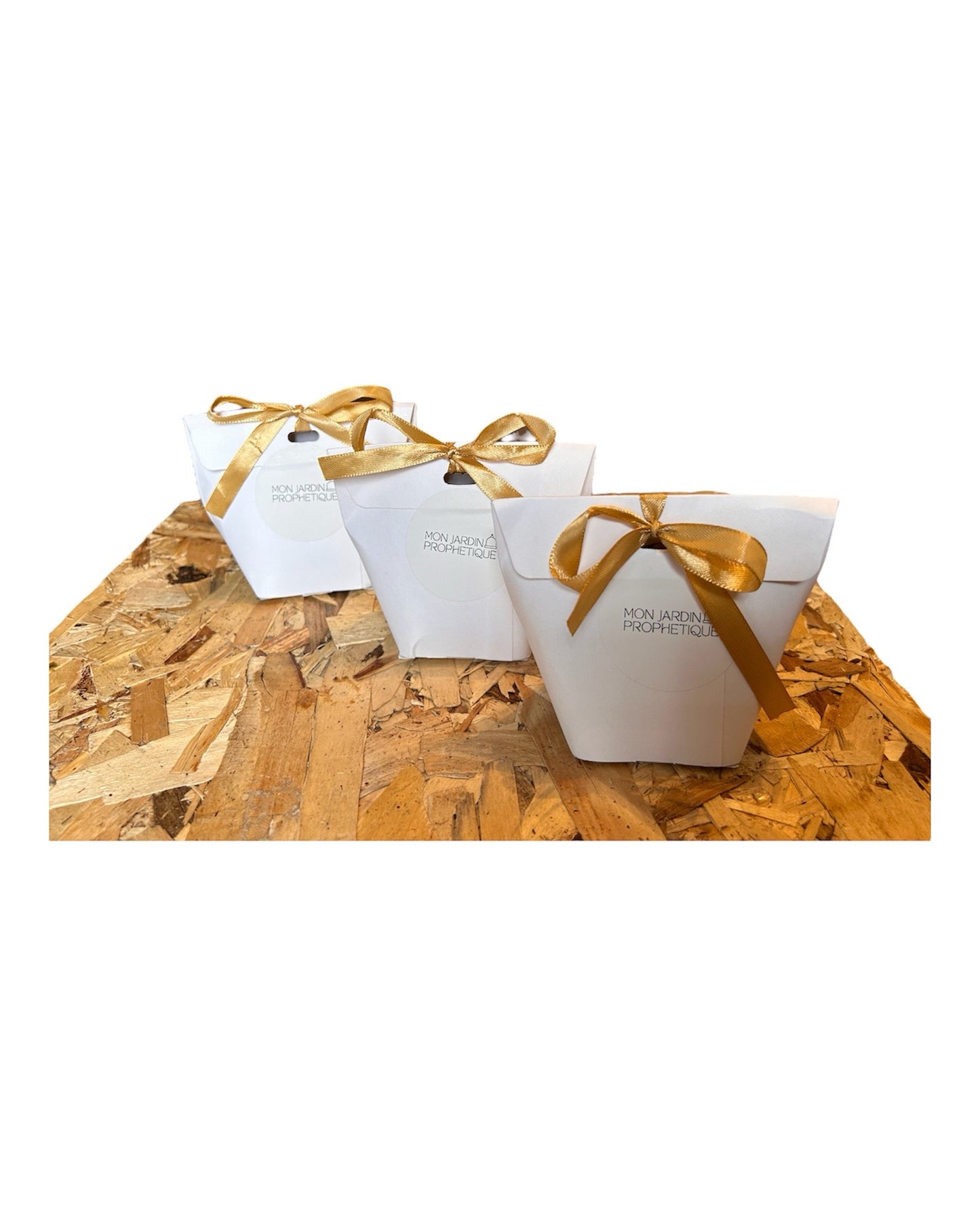 Ballotin de 3 variétés de Dattes : Ajwa-Sukkari-Khudri